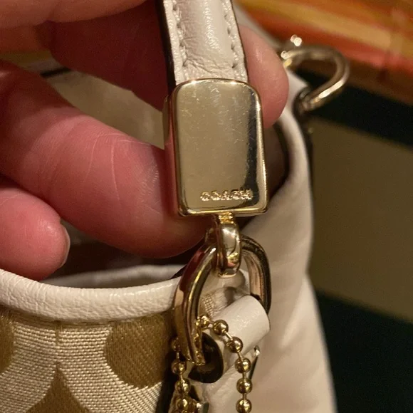 Coach Madison Phoebe Op Art Sateen Bag Purse 26448 Light Khaki Champagne Pink.